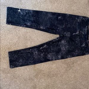 Under armor crop leggings